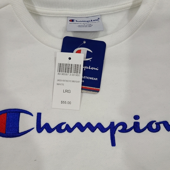 Girls Champion weather Shirt - Picture 2 of 4